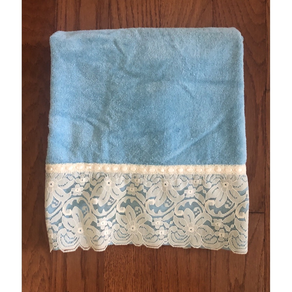 Vintage Bath Towel Fieldcrest Lustre Blue Cotton Lace Ruffle Trim USA 24x44